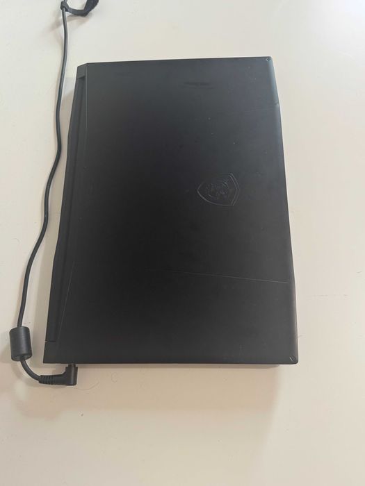 MSI Gaming KATANA 17B13V GTX4050 1TB