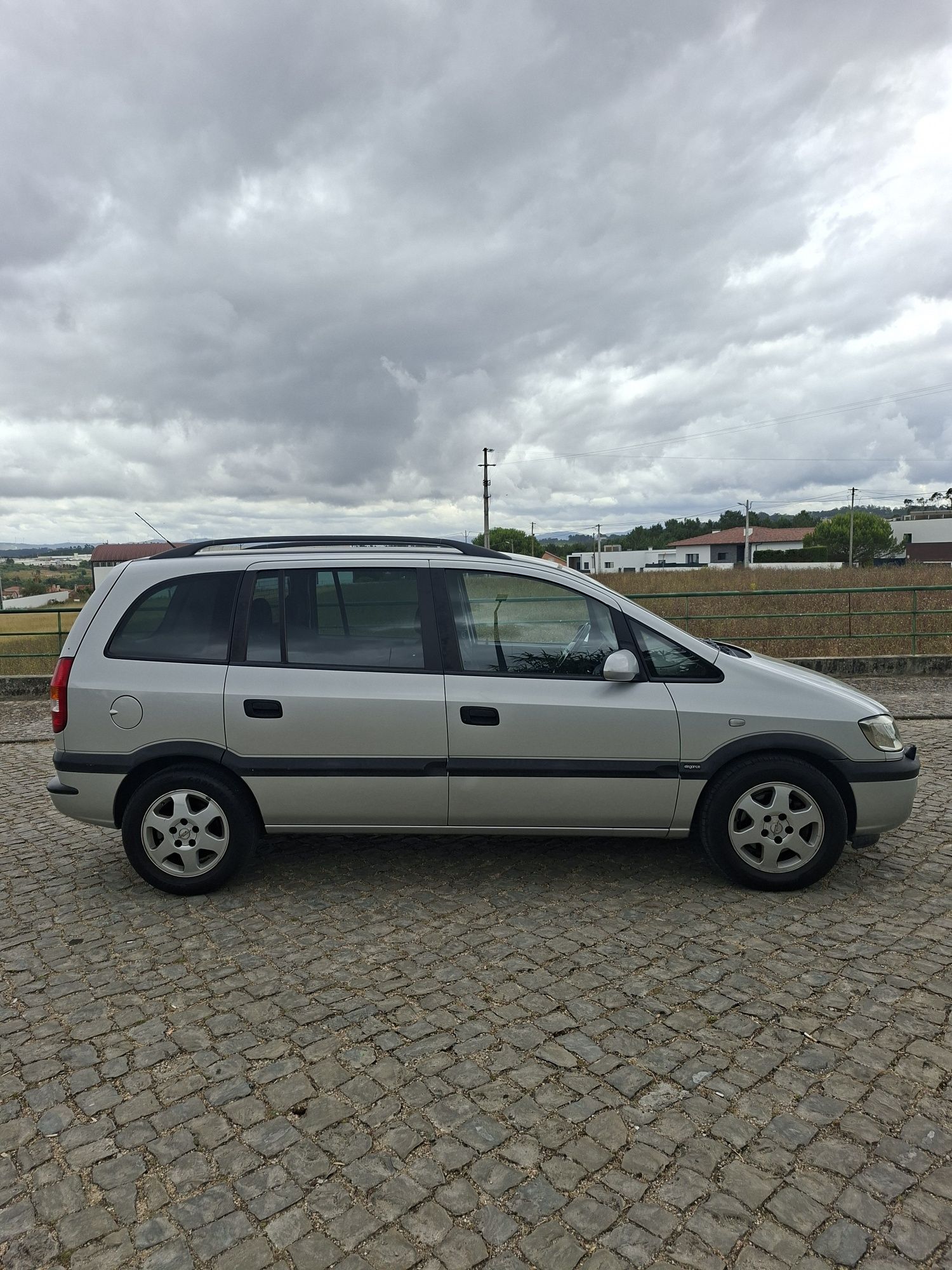 Opel Zafira diesel 7 Lug.