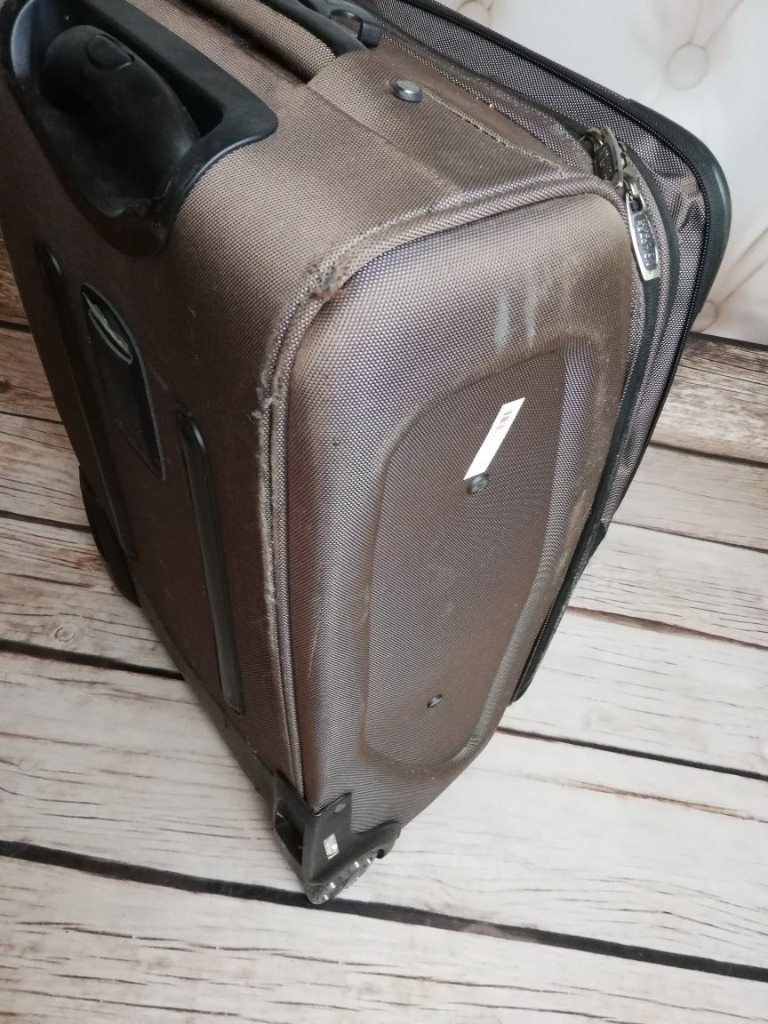 Bardzo duza walizka torba podróżna Kenneth cole reaction