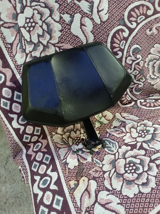 Спинка сидіння квадроцикла