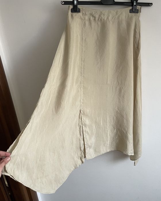 Zara 100% lyocel spodnica asymetryczna z rozcieciami naturalna beżowa