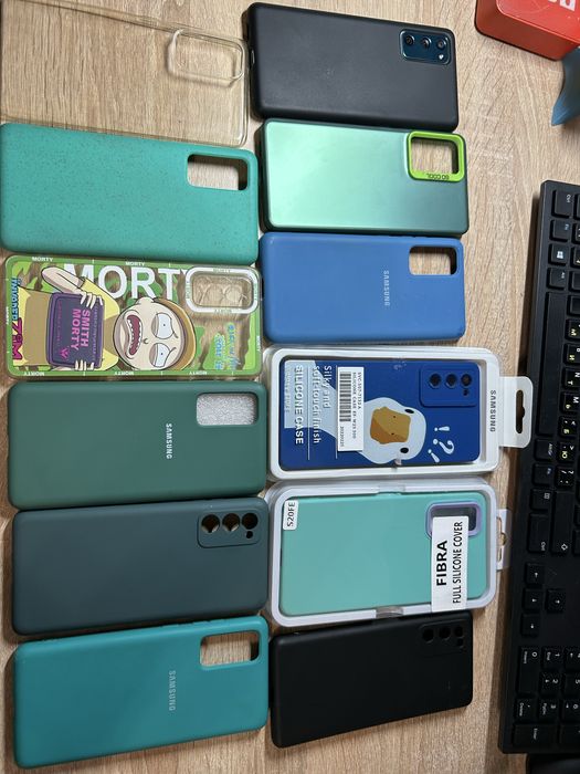 Samsung s20fe 8/256 на Snapdragon