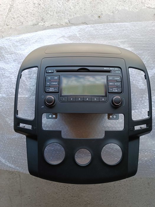 Мультимедійна система для автомобілів