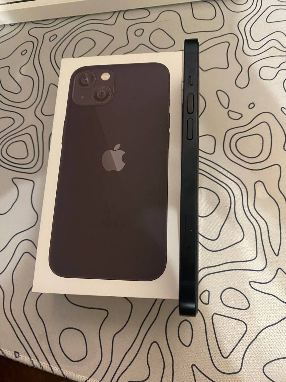 iPhone 13 midnight 128Gb