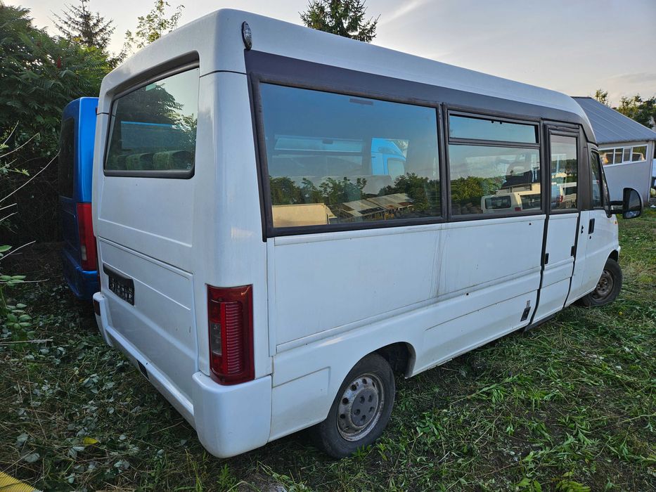 Autobus bus Peugot Boxer 19 osobowy + kierowca