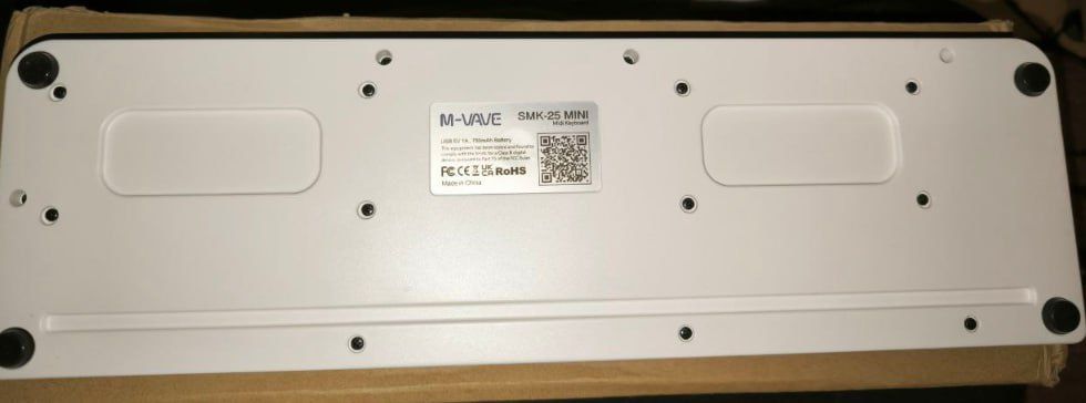 Портативная беспроводная mini MIDI клавиатура M-vave SMK-25 Bluetooth