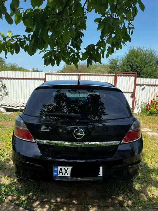 Продам Opel Astra 1.8 2007