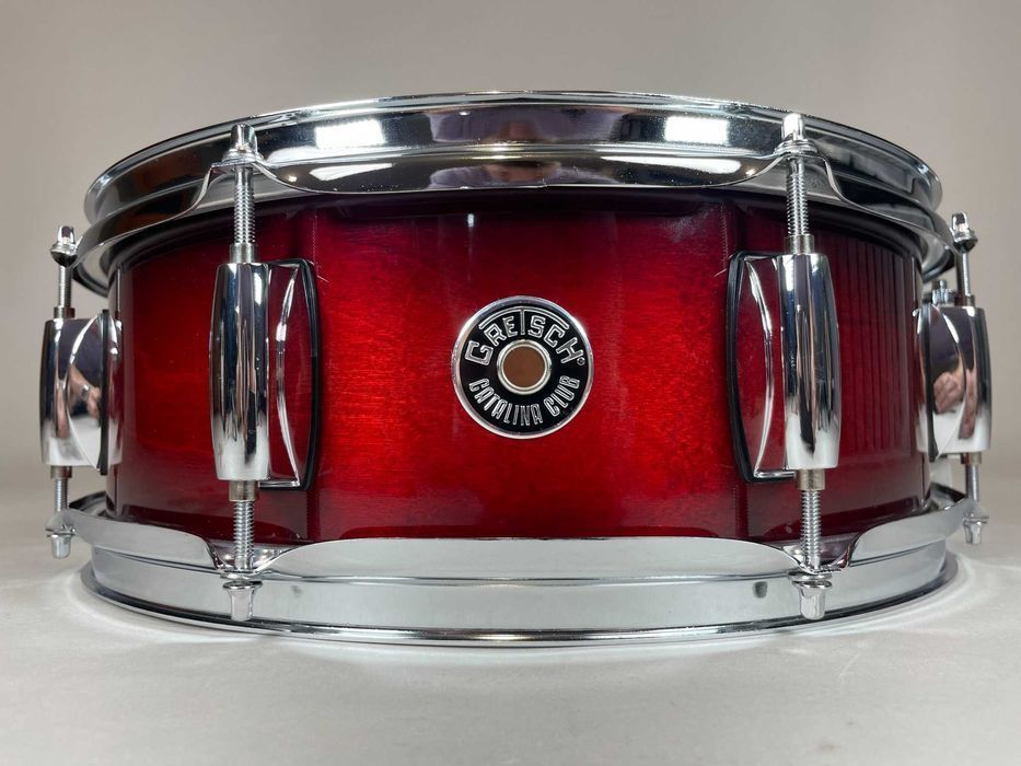 Gretsch Catalina Club 14" x 5,5" Mahoń - Werbel Gloss Crimson Burst