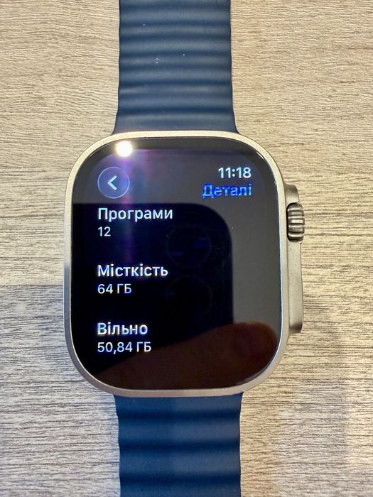 Продам Apple Watch Ultra 2 49 mm Natural Titanium Case with Ocean Band