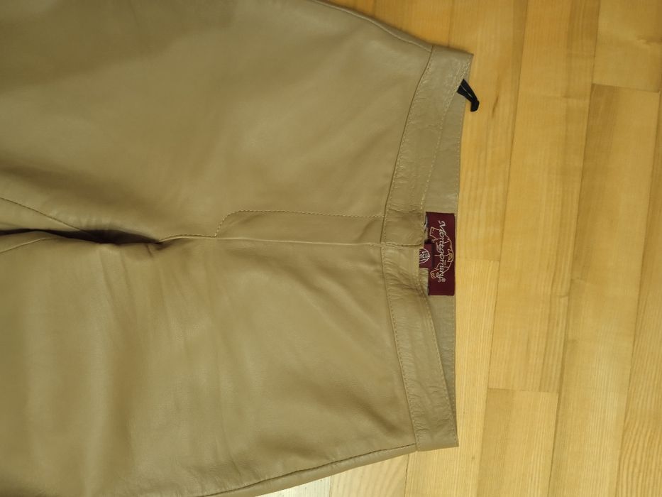 Штани, брюки з натуральної шкіри