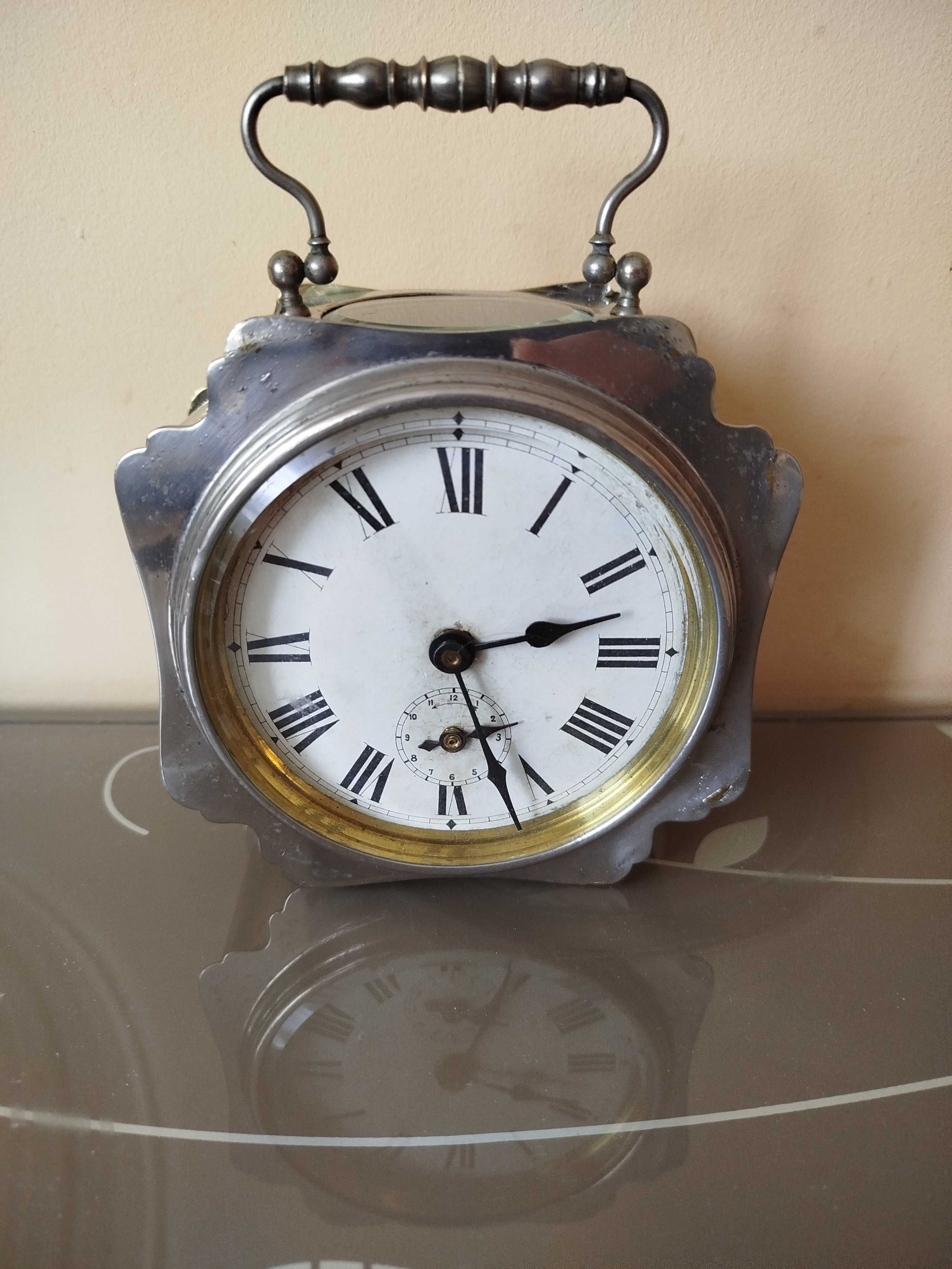 Stary budzik Manufacture Bethune z dwoma dzwonkami 1920r