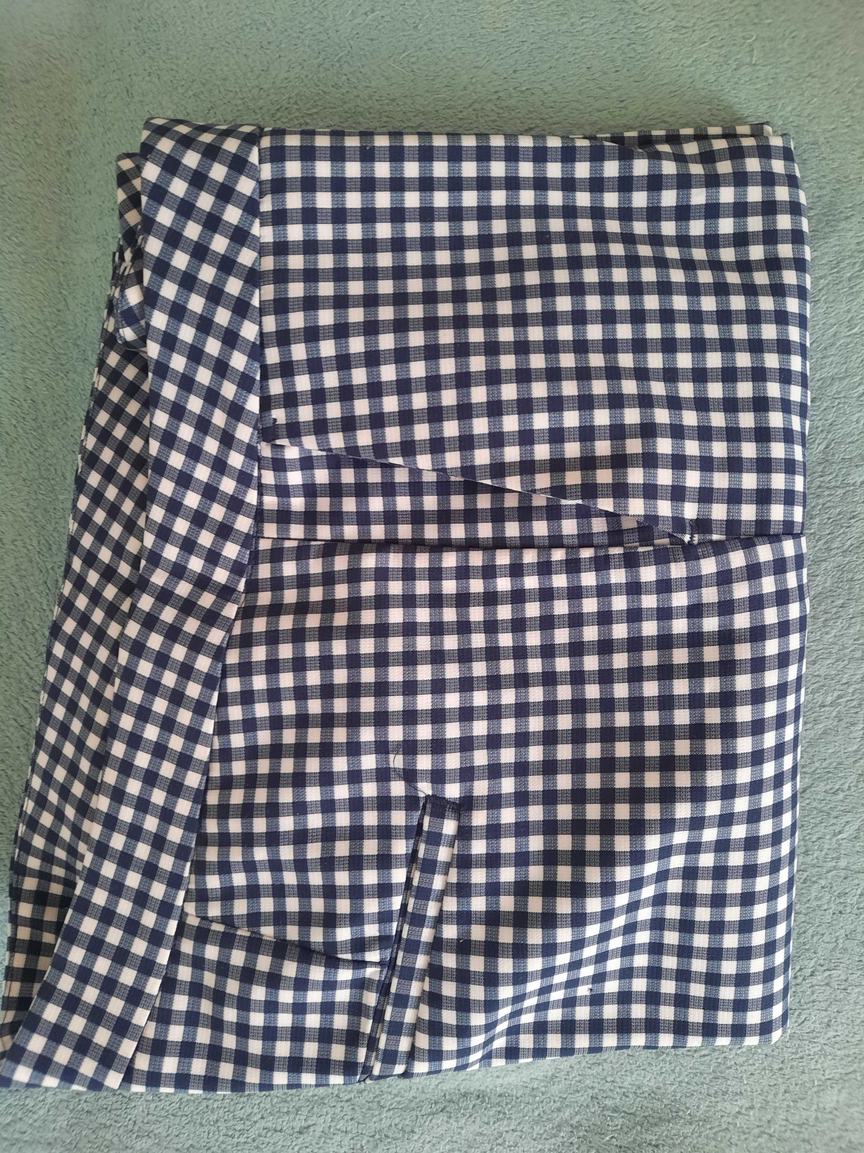 Nowe spodnie w granatową kratke na lato w rozmiarze L/ XL