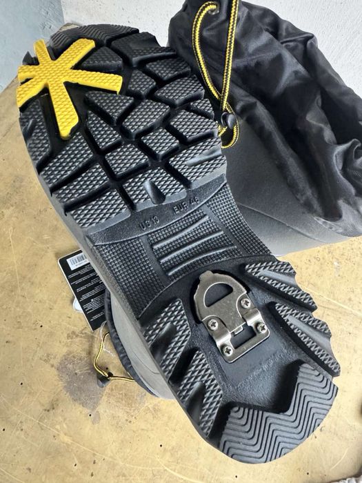 Чоботи зимові 43 (для роботи або рибалки)