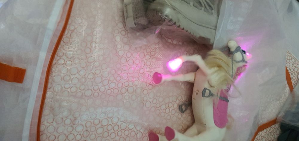 Cavalo barbie como novo