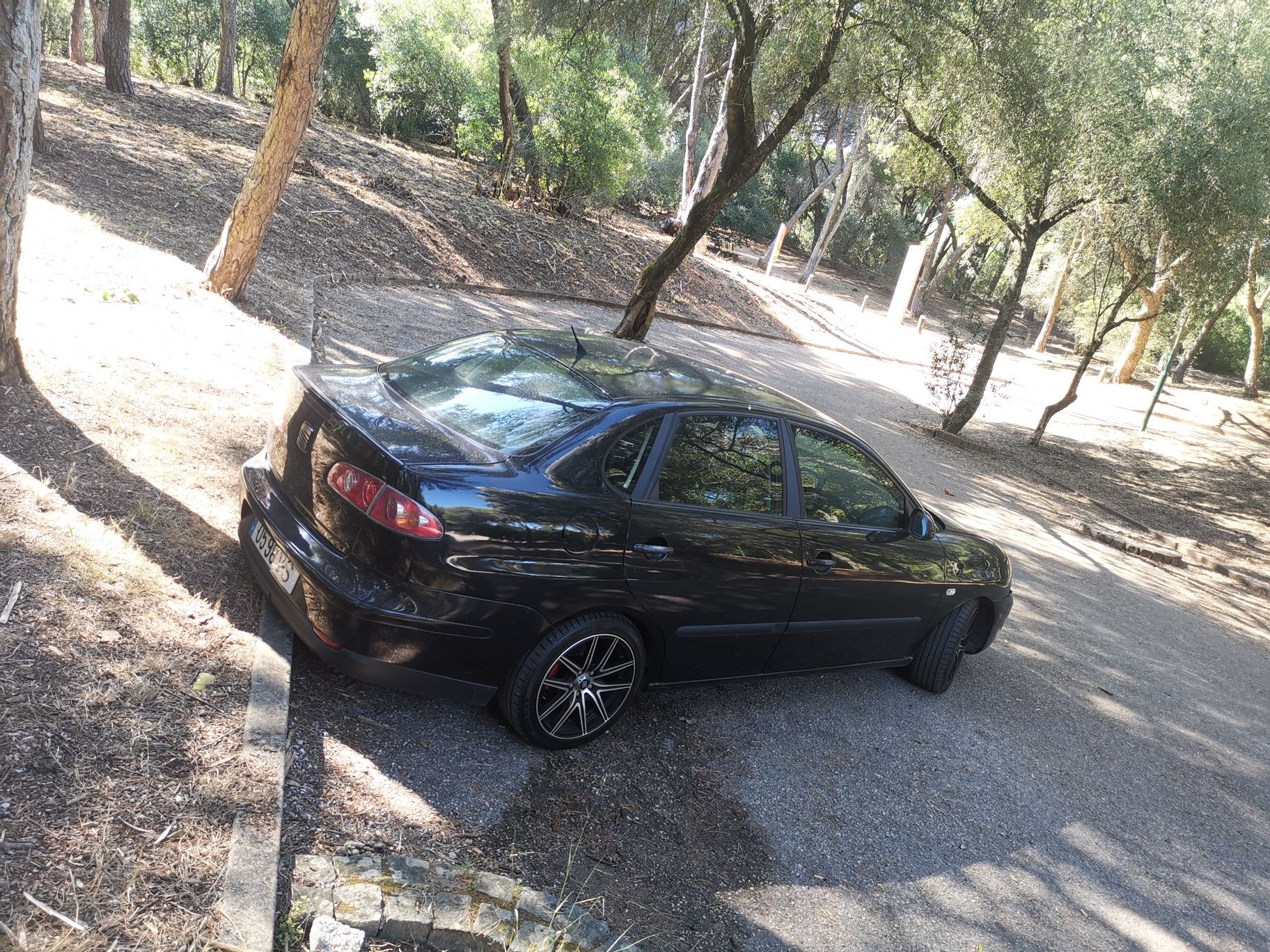 Seat Cordoba Sport FR 1.9 TDI cerca de 200CV - Aceito troca por Mota
