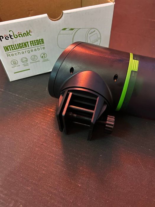 Автоматична годівниця для рибок Розумна годівниця