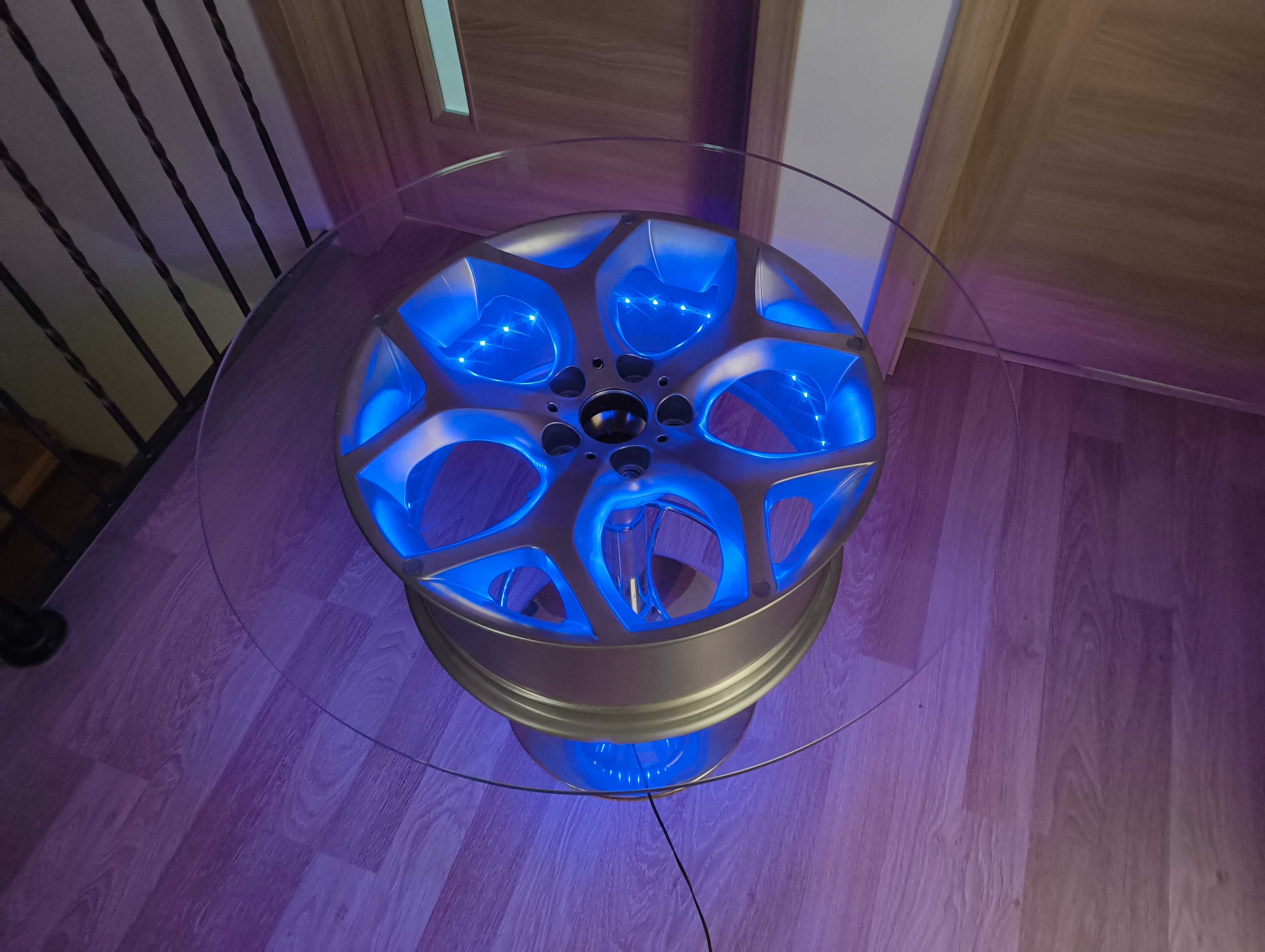 stolik z felgi z Ledami RGB