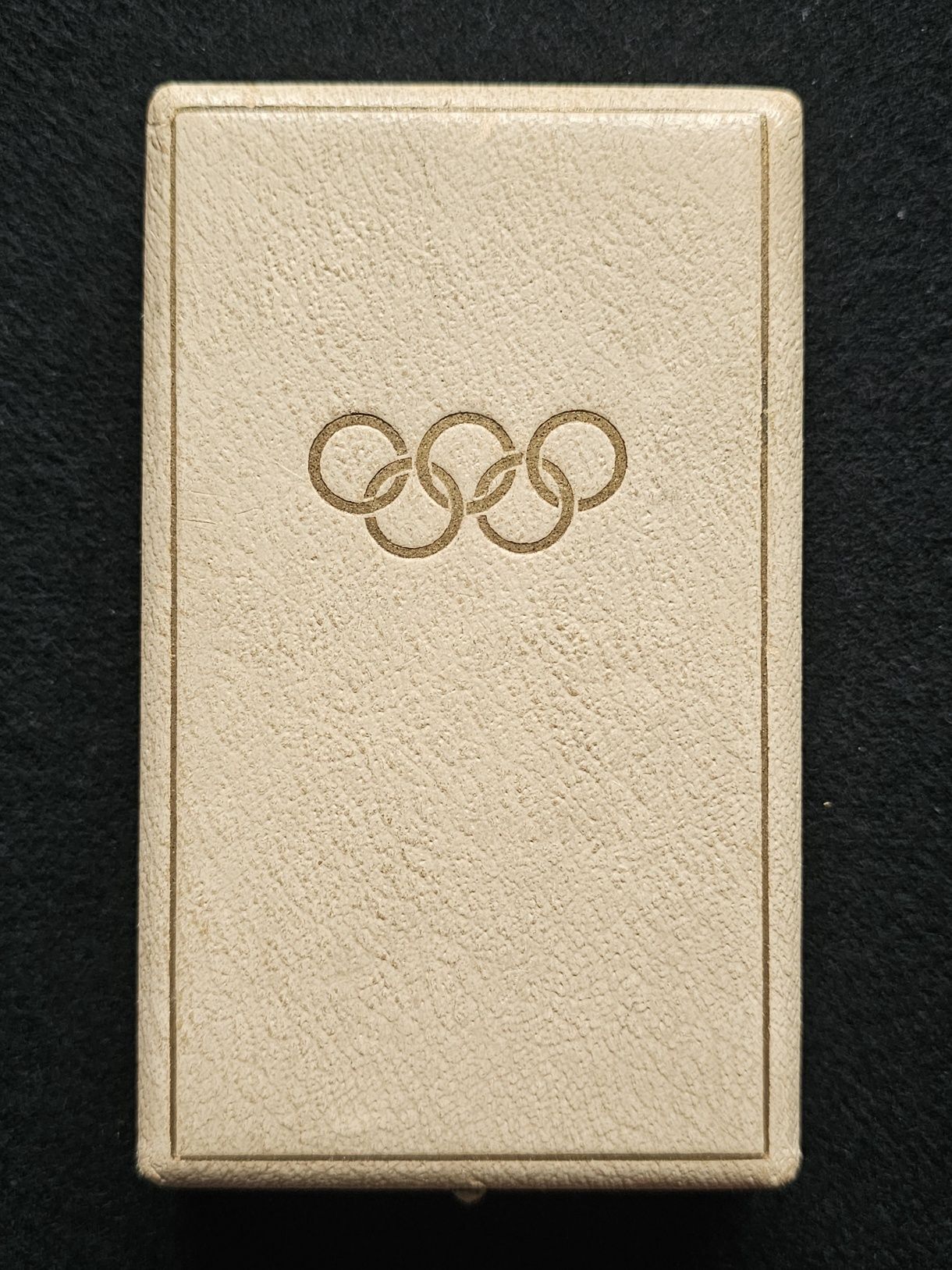 Niemcy, III Rzesza, Medal Olimpiada 1936 w pudełku.