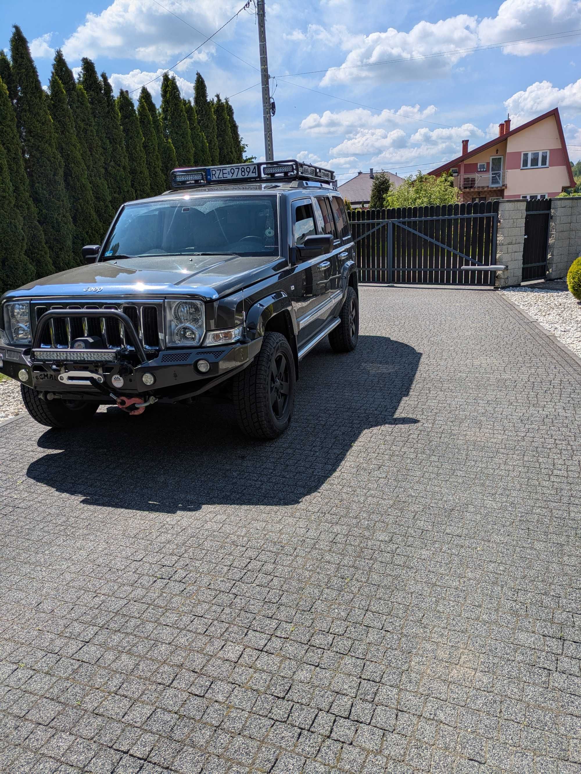 Jeep Commander Samochód dla myśliwego