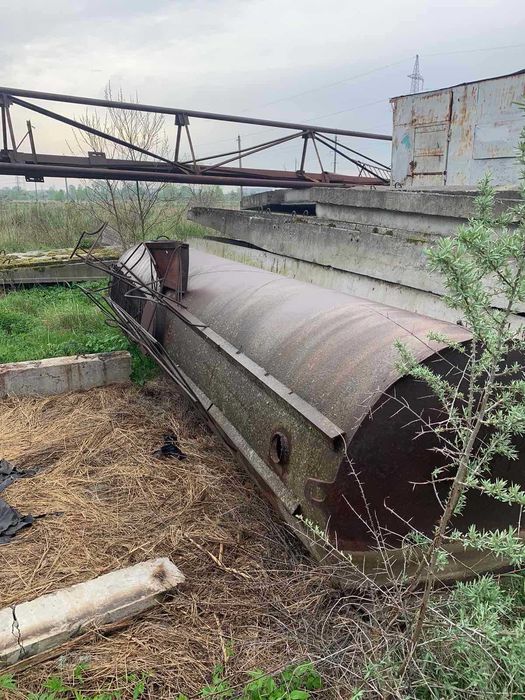 Труба, ресівер діаметром 1200 мм