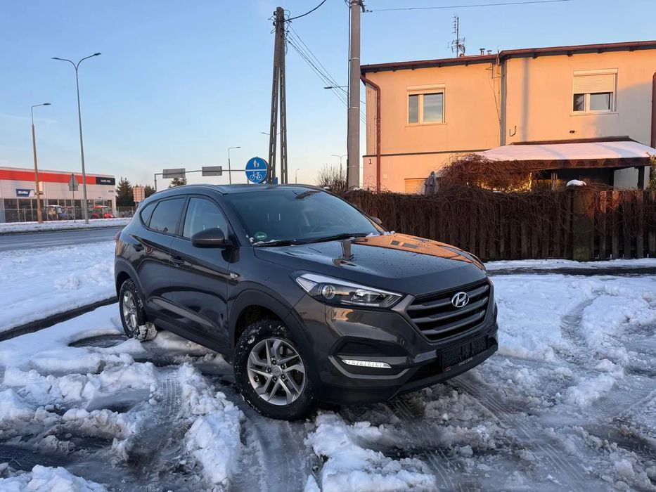 Hyundai Tucson Bogate wyposażenie, świeży import Niemcy. Serwis ASO, nowe opony zima.