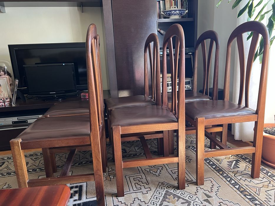 6 Cadeiras de Jantar