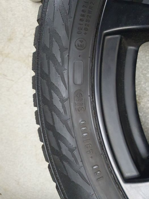 Комплект дисків 5х114 3 з шинами NOKIAN TYRES 215/55/R17 Розборка