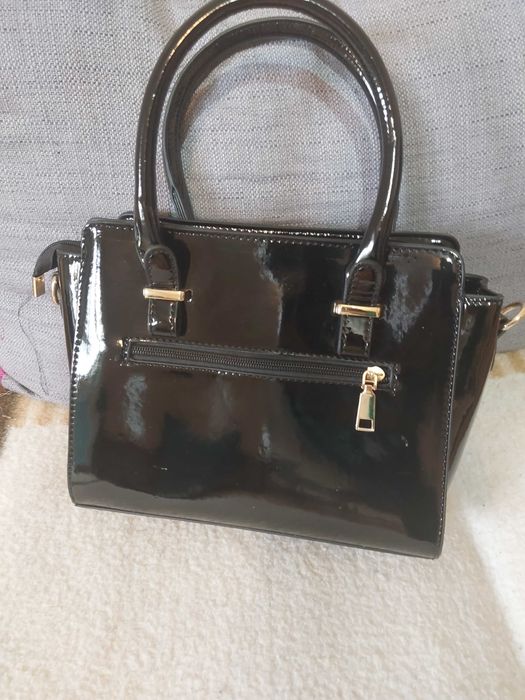 Sprzedam torebke nowa czarna