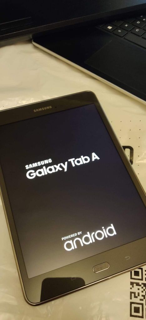 Планшет Samsung Galaxy Tab A SM-T350 1.5Gb+16Gb 8"