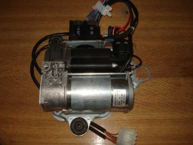 Kompresor pompa NIVO sprezarka zawieszenia BMW 5 e60 e61 e39 F10 F11