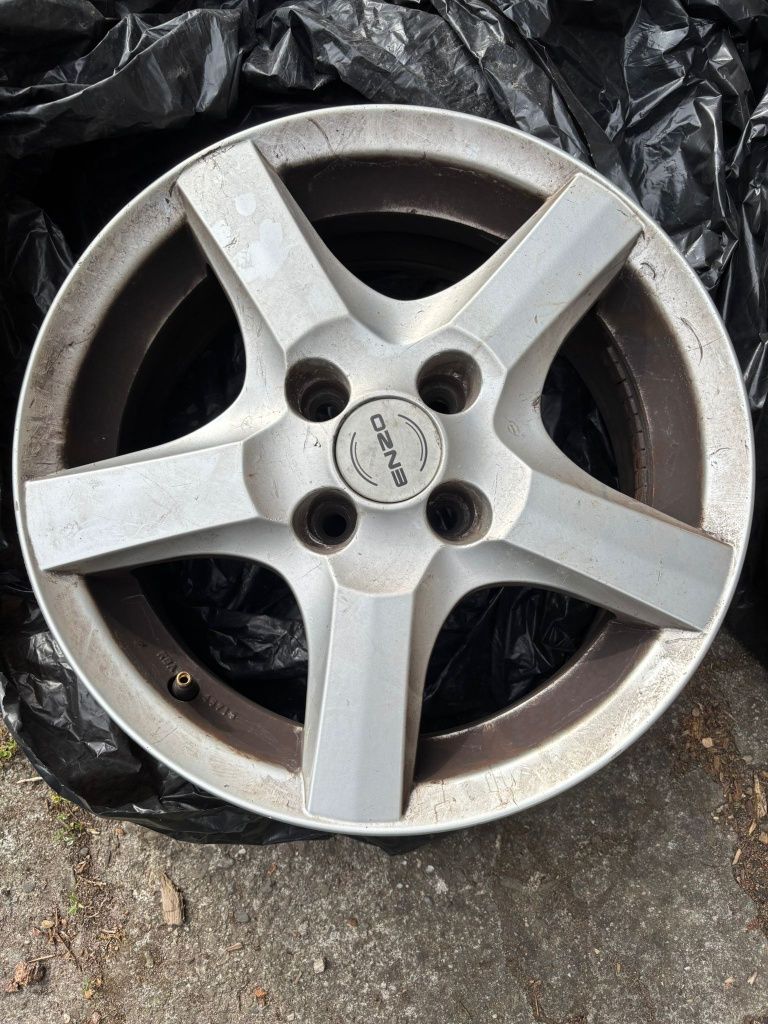 Felgi ENZO 15' 4X98 6.5' ET38 FIAT