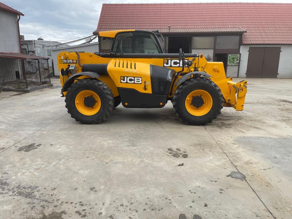 Ładowarka teleskopowa JCB 535-95