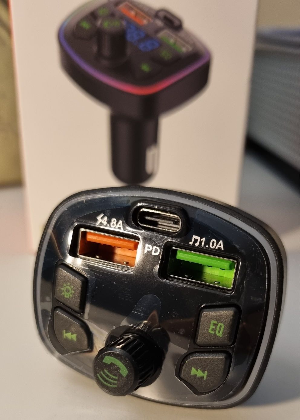 Transmiter FM Bluetooth USB wyświetlacz