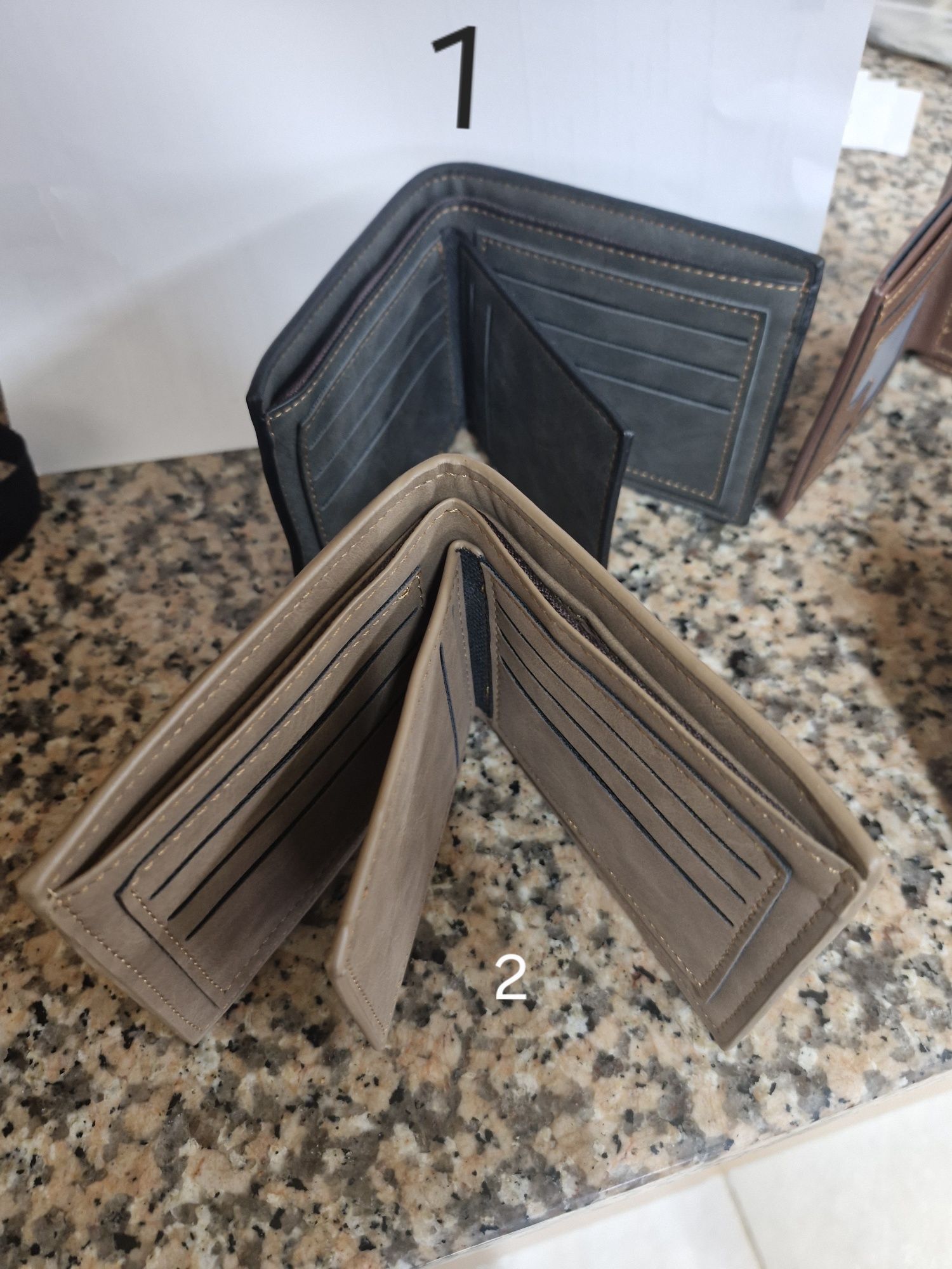 Vendo Carteiras  homem novas