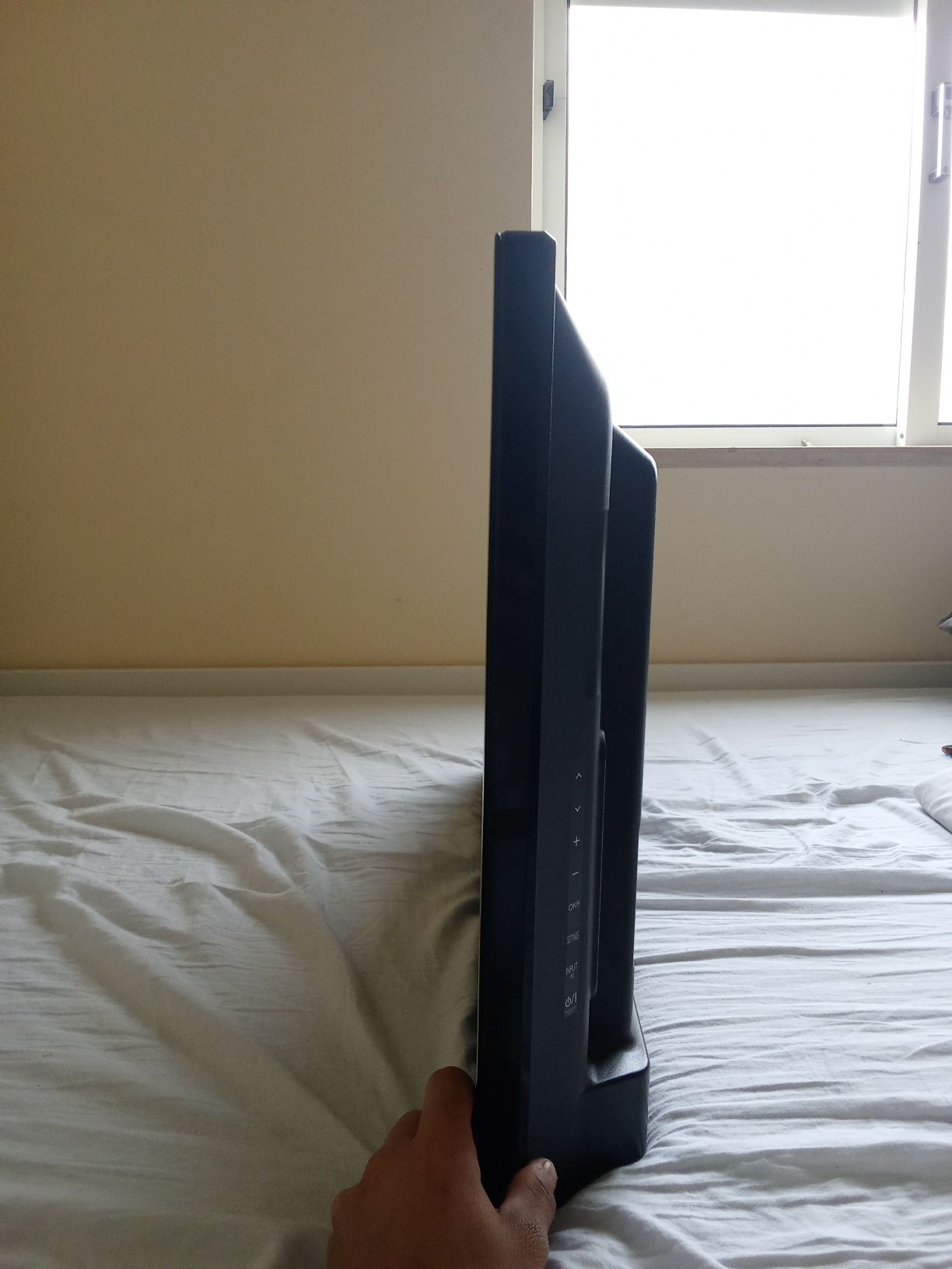 (TV LG) (MODELO 32LP3660)
