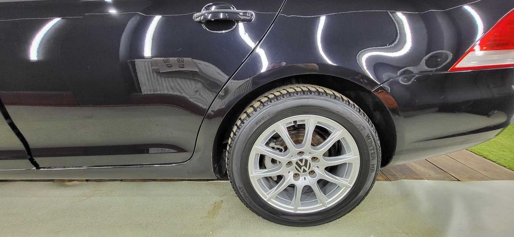 Продам Гольфа універсал 2008 року. Газ бензин. Мотор 1,6. 102 к.с.