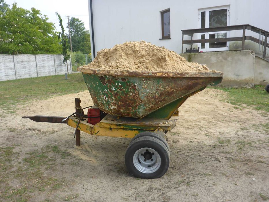 niska przyczepa ROLNICZA kiper wywrotka koleba wozidło traktorek C330