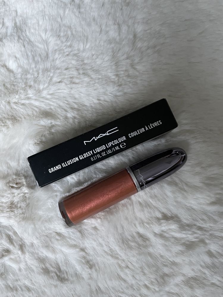 MAC Grand Illusion Liquid Lipcolour Autumn Russet