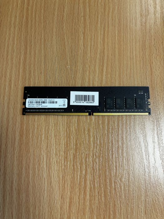 Модуль памʼяті UDIMM 8Gb