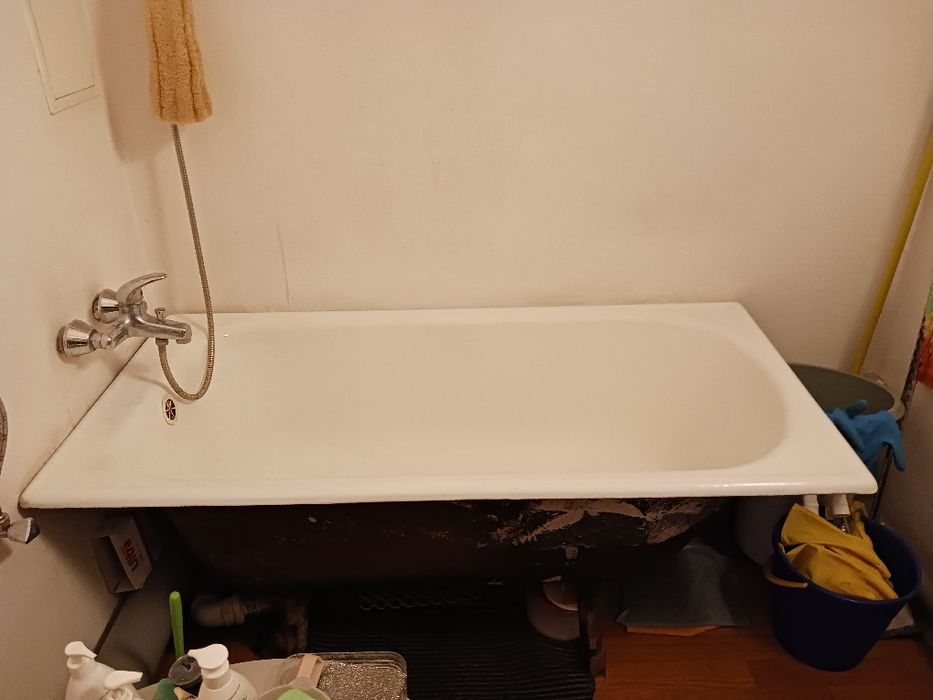 Stara wanna żeliwna