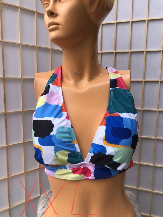 Новые красивые яркие купальники верх