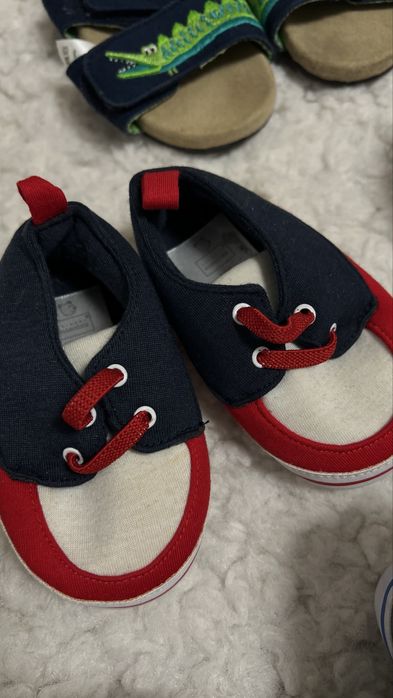 Взуття,кеди,чобітки,пінеточки все від 3міс до 1 р