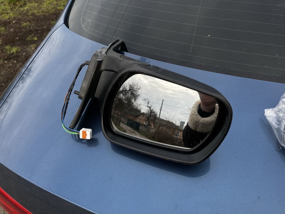 Дзеркало ліве Mazda 6