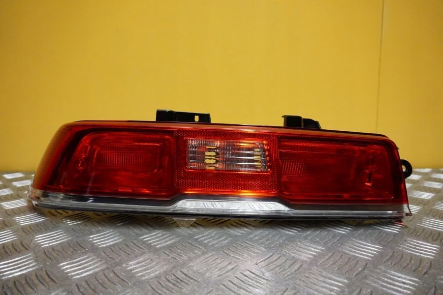 CHEVROLET CAMARO 2014 2015 LAMPA TYŁ LEWA TYLNA USA