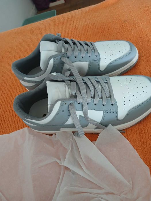 Tenis novos na caixa