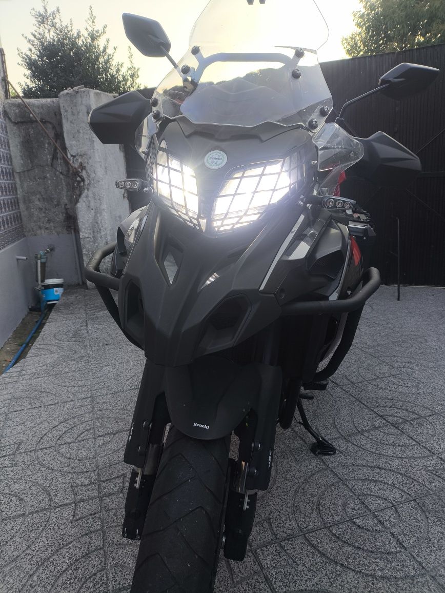 Benelli trk 502X