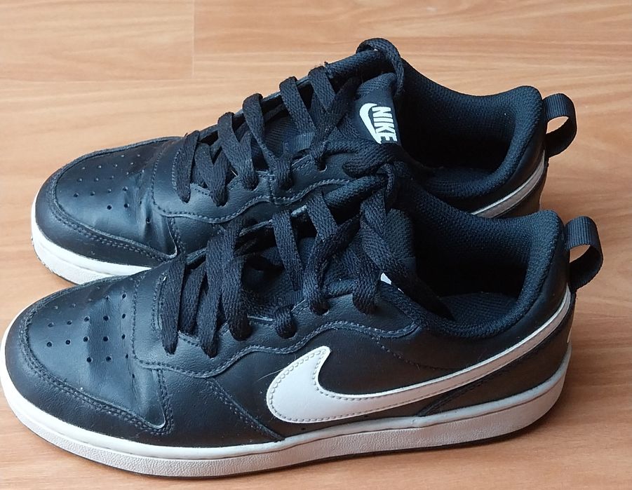 Tenis pretos Nike