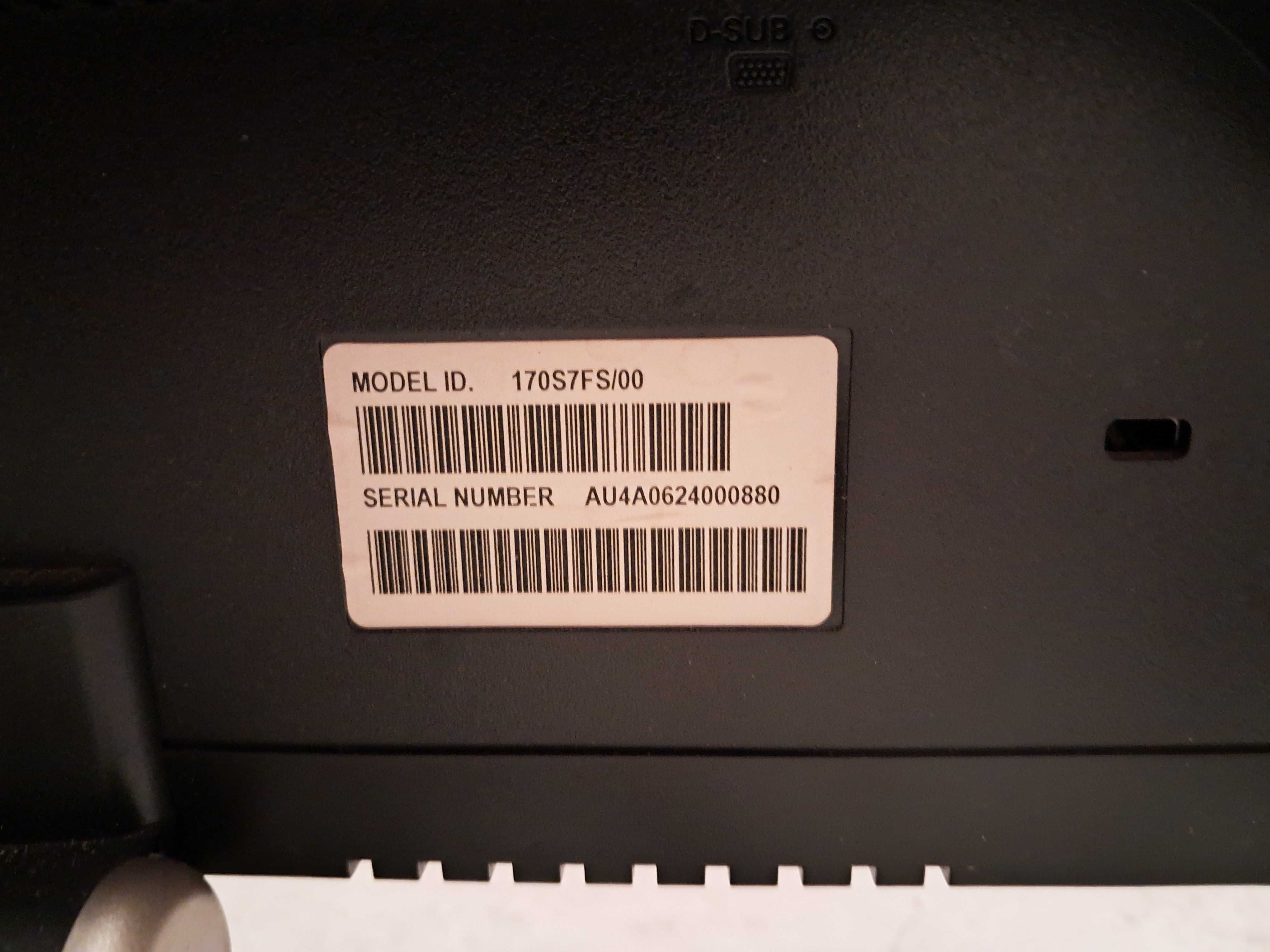 Monitor lcd 17 cali calowy do komputera srebrny phillips
