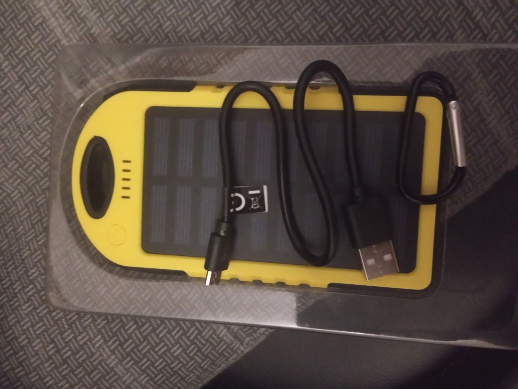 Powerbank solarny forever mobile 5000mAh