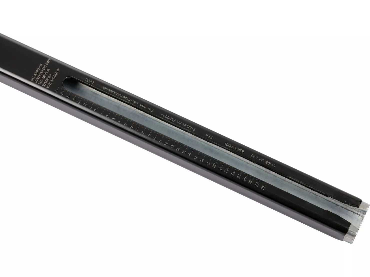 Halfords Advanced Square Roof Bar and FP6 Foot Pack System